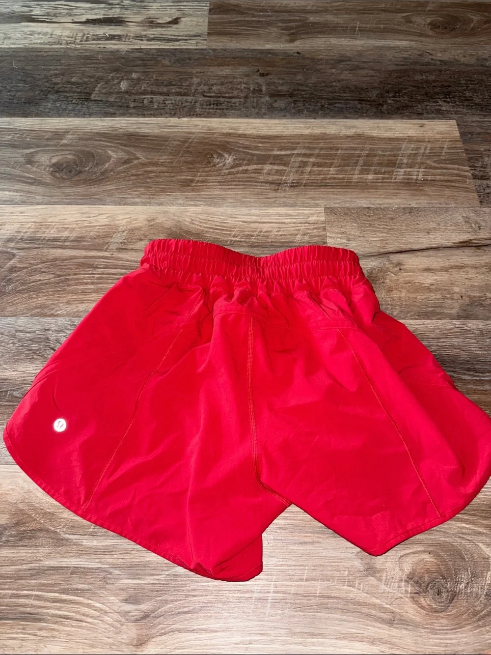 Lululemon Size 4 Red Hotty Hott HR 5” shorts - Picture 2 of 2